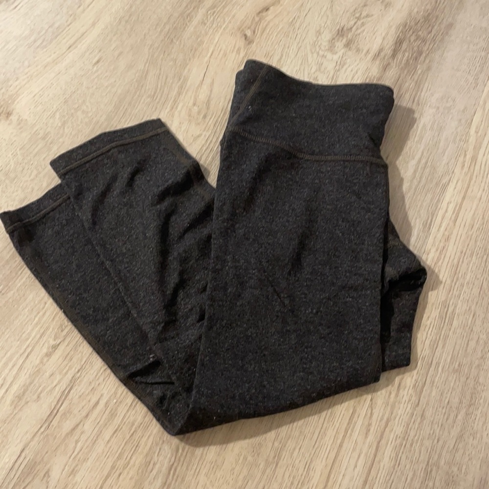 Gap Brand Cropped Heathered Grey Leggings